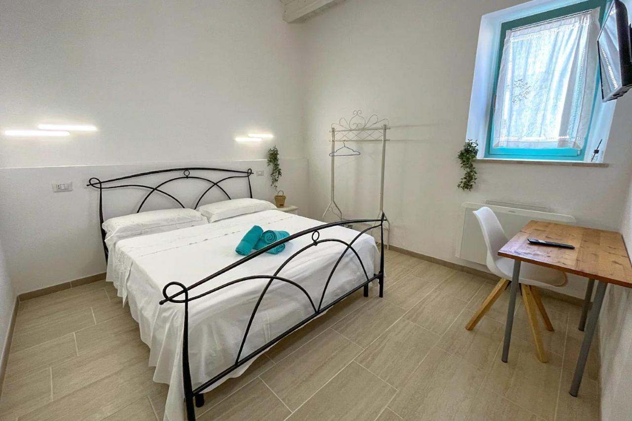 B&B Dimora Orru - Uva กาบราส ภายนอก รูปภาพ