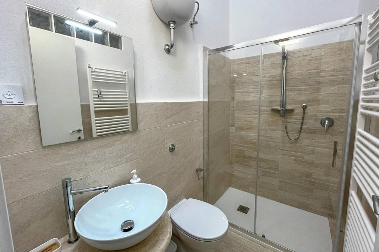 B&B Dimora Orru - Uva กาบราส ภายนอก รูปภาพ